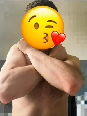 Hallo die geilen Böckerin.Kostenloser Massage-Service für Frauen, die sich jung fühlen wollen.
