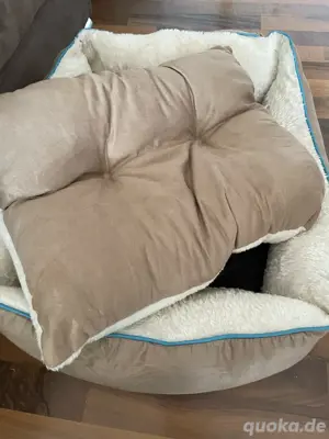 Katzenbett von Bedsure kaum benutzt, sehr guter Zustand. Bild 4