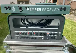 Kemper Profiler Head ohne Endstufe inkl. Footcontroller, Flightcases & Profi Profiles