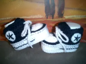 viele schöne Babyschuhe für Mädchen+ Jungs" -Handarbeit- Bild 10