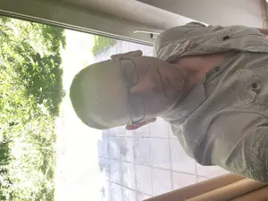 Suche schönen Blowjob 
