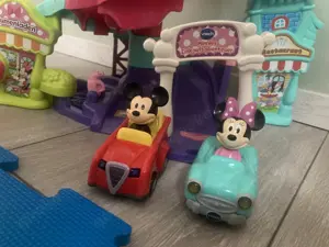 Vtech Minnie s Einkaufsabenteuer Bild 4