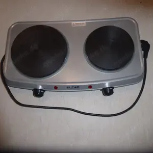 Preisgünstige, praktische, neue Kleinküche + 2 weitere Kochplatten  Bild 3