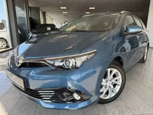 Toyota Auris Touring Sports Edition-S Tempomat Kamera