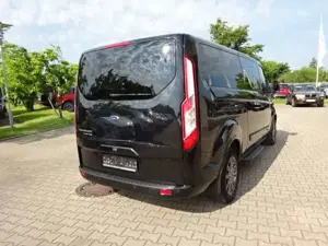 Ford Tourneo Custom 130PS Autm. Titanium L2 Navi Bild 5