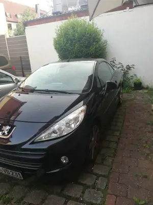 Peugeot 207 207 CC 120 VTi Automatik Premium