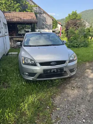 Ford Focus CC Coupe-Cabriolet 2.0 16V Trend