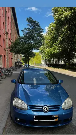 Volkswagen Golf 1.6 FSI Sportline