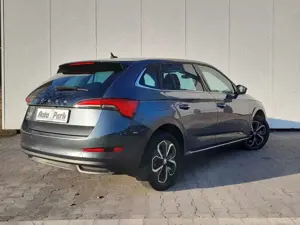 Skoda Scala 1.5 TSI NAVI/APP~LED~2xPDC~SHZ~RFK~DAB~GRA Bild 3