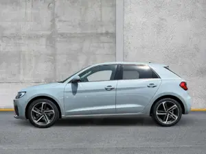 Audi A1 Sportback 30 TFSI advanced LED VIRTUAL APP ACC Bild 2