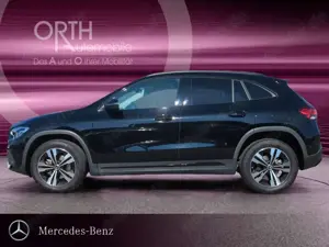 Mercedes-Benz GLA 200 Progressive 7G-DTC LED NIGHT NAVI M-BUX Bild 2
