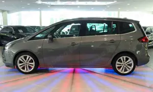 Opel Zafira Tourer Innovation*LEDER*NAVI*XENON*ALU* Bild 4 Opel Zafira Tourer Innovation*LEDER*NAVI*XENON*ALU* Bild 4