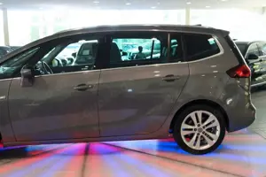 Opel Zafira Tourer Innovation*LEDER*NAVI*XENON*ALU* Bild 5 Opel Zafira Tourer Innovation*LEDER*NAVI*XENON*ALU* Bild 5