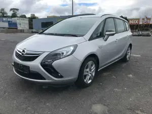 Opel Zafira Tourer KlimAut NAVI St/Stop SitzH 2xPDC StKetNeu SR WR SB