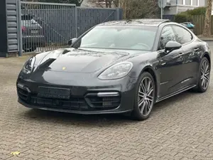 Porsche Panamera 4 E-Hybr NIGHTVI BOSE PANO PDLS+ CHRONO Bild 2