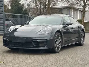 Porsche Panamera 4 E-Hybr NIGHTVI BOSE PANO PDLS+ CHRONO Bild 3
