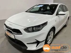 Kia Ceed SW / cee'd SW 1.6 CRDi MH Vision EU6d Navi SHZ Temp PDC Rückfahr