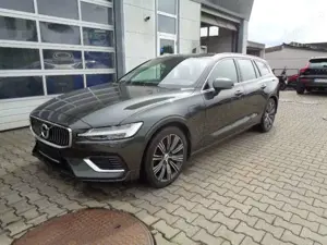 Volvo V60 Inscription Expr.*Plug in*AHK*Klick Leasing!