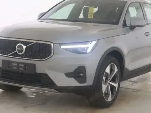 Volvo XC40 B3 Core Automatik Bild 2