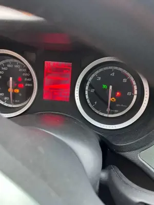 Alfa Romeo 159 Sportwagon 2.4 JTDM 20V DPF Elegante Bild 4 Alfa Romeo 159 Sportwagon 2.4 JTDM 20V DPF Elegante Bild 4