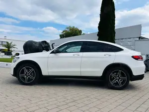 Mercedes-Benz GLC 300 COUPE ,4 MATIC, 3 JAHRE GARANTIE;MWST Bild 4