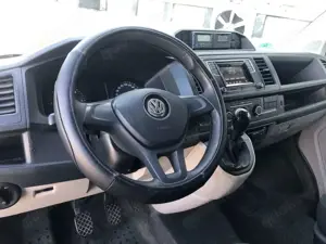 Volkswagen T6 Transporter Kasten-Kombi Kasten lang Bild 4
