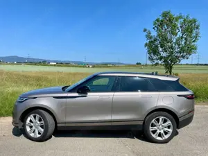 Land Rover Range Rover Velar AWD P400e S Pano AHK Black Pack WinterP