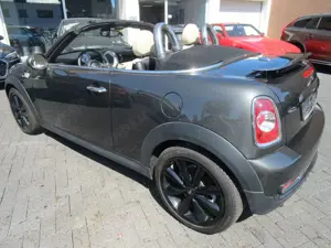 MINI Cooper SD COOPER SD Roadster  Navi-Leder,Xenon,Automatik Bild 2