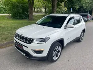 Jeep Compass Limited 4WD*Navi*Kam*LED/Xen*Beats*Keyle