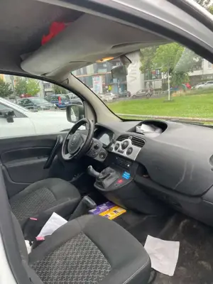 Renault Kangoo Rapid Extra Bild 2