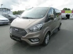 Ford Tourneo Custom 320 L2 Tourneo Titanium X Bild 1