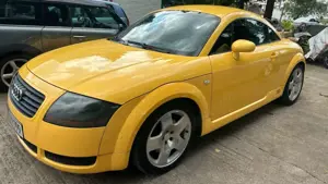 Audi TT Coupe 1.8 T quattro+184kW+Sportauspuff+Leder+