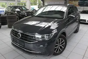 Volkswagen Tiguan /EHYBR/DSG/ASSIST+/STZHZ/NAVI/ACC/17"/APP