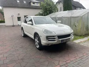 Porsche Cayenne Diesel Tiptronic S Bild 2