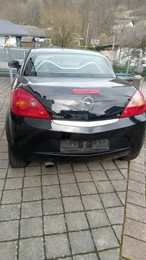 Opel Tigra Twin Top 1.8 Cosmo Bild 4