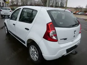 Dacia Sandero Bild 4