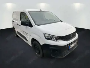 Peugeot Partner 1.2 PureTech 110 L1 Premium PDC Klima Bild 3
