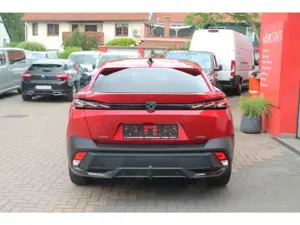 Peugeot 408 Hybrid180 GT eSitz 360 Kälte Paket HiFi Navi Bild 4