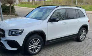 Mercedes-Benz GLB 200 GLB 200 4Matic 8G-DCT AMG Line