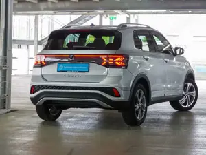 Volkswagen T-Cross 1.5 TSI DSG R-Line IQ.LIGHT, NAVI, ALU LED Bild 3