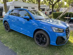 Audi Q2 35 TFSI S tronic line Neuwagenzustand Top!