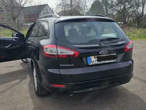 Ford Mondeo Mondeo Turnier 1.6 EcoBoost Start-Stopp Titanium Bild 2