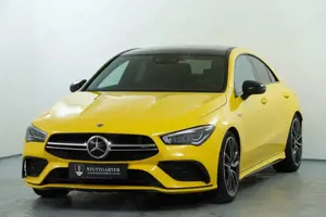 Mercedes-Benz CLA 35 AMG 4M Head-up Pano Distro AMG Lenkrad Kamera Bild 3