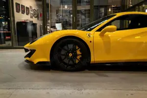 Ferrari 488 /Carbon/Racingseat/Lift/Cam/2ToneStripe Bild 4