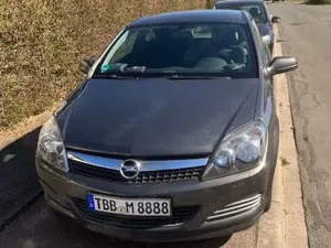 Opel Astra Astra H Coupé GTC