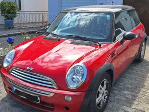 MINI Cooper Passt immer -  TÜV neu 1,6l 115PS Panoramadach