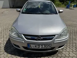 Opel Corsa 1.2 16V Cosmo