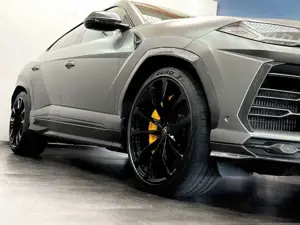 Lamborghini Urus URUS 4.0 EXT./INT.CARBON*GRAU-MATT*Garantie 2026 Bild 5