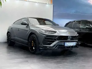 Lamborghini Urus URUS 4.0 EXT./INT.CARBON*GRAU-MATT*Garantie 2026 Bild 2
