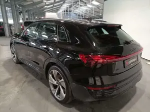 Audi Q8 e-tron 50 advanced quattro|LED|Navi|AHK|PDC Bild 4